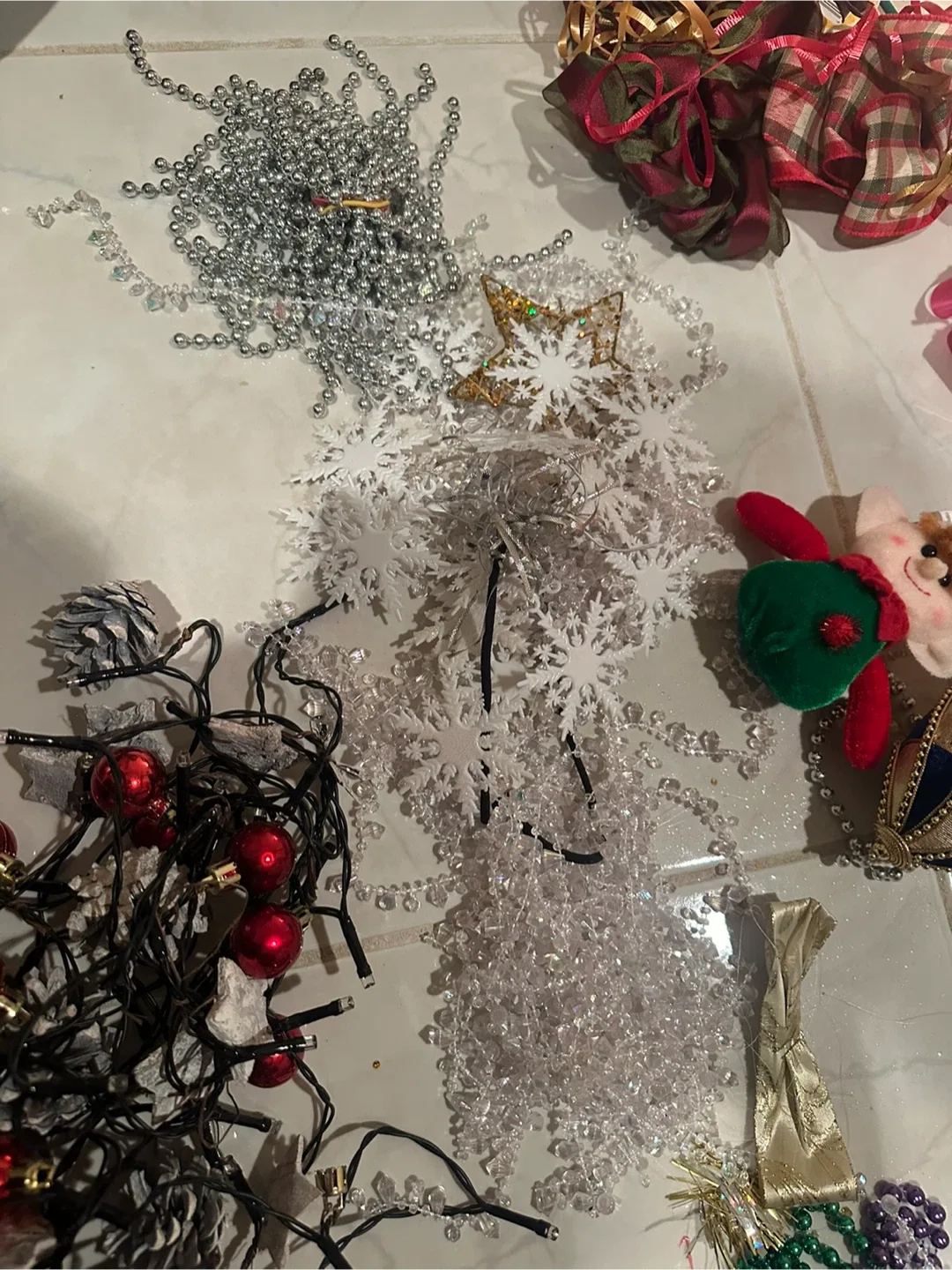 Miscellaneous Christmas decorations and lights image indicator(9)