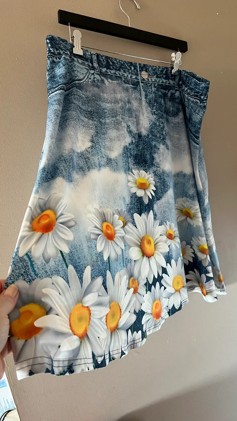 Rosegal 2X Skirt - Denim Daisy Print image indicator(3)