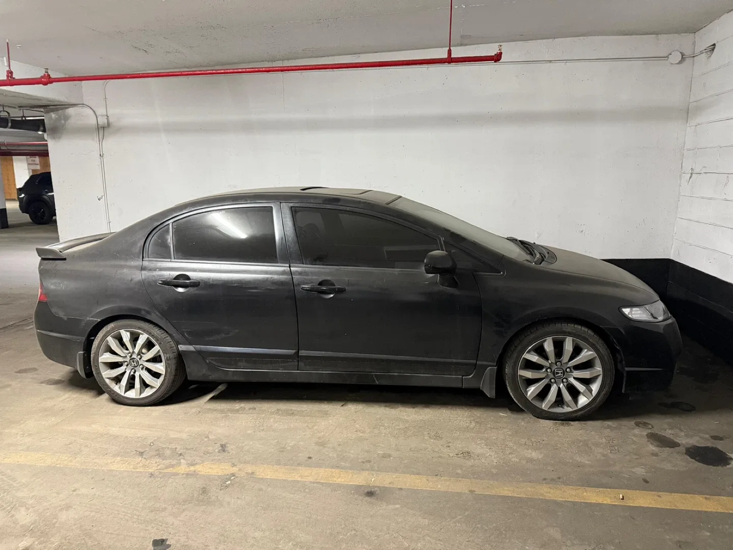 Black Honda Civic Sedan image indicator(9)