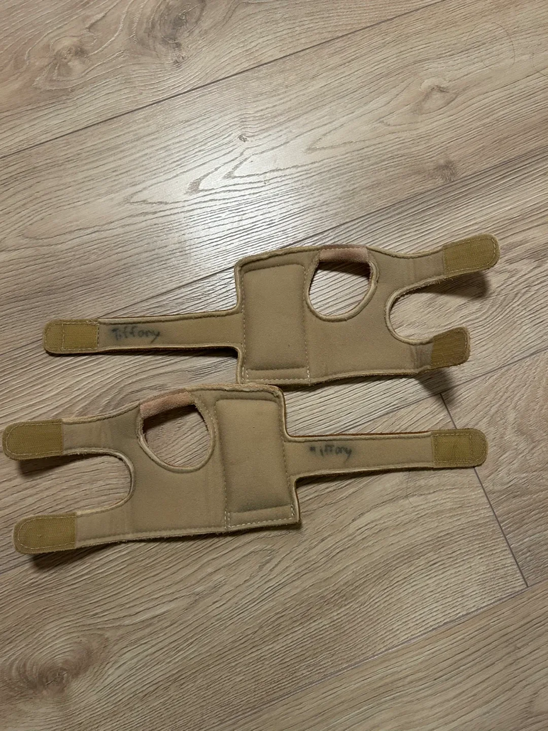 US Glove Tiger Paws Gymnastics Wrist Supports - Size S image indicator(2)