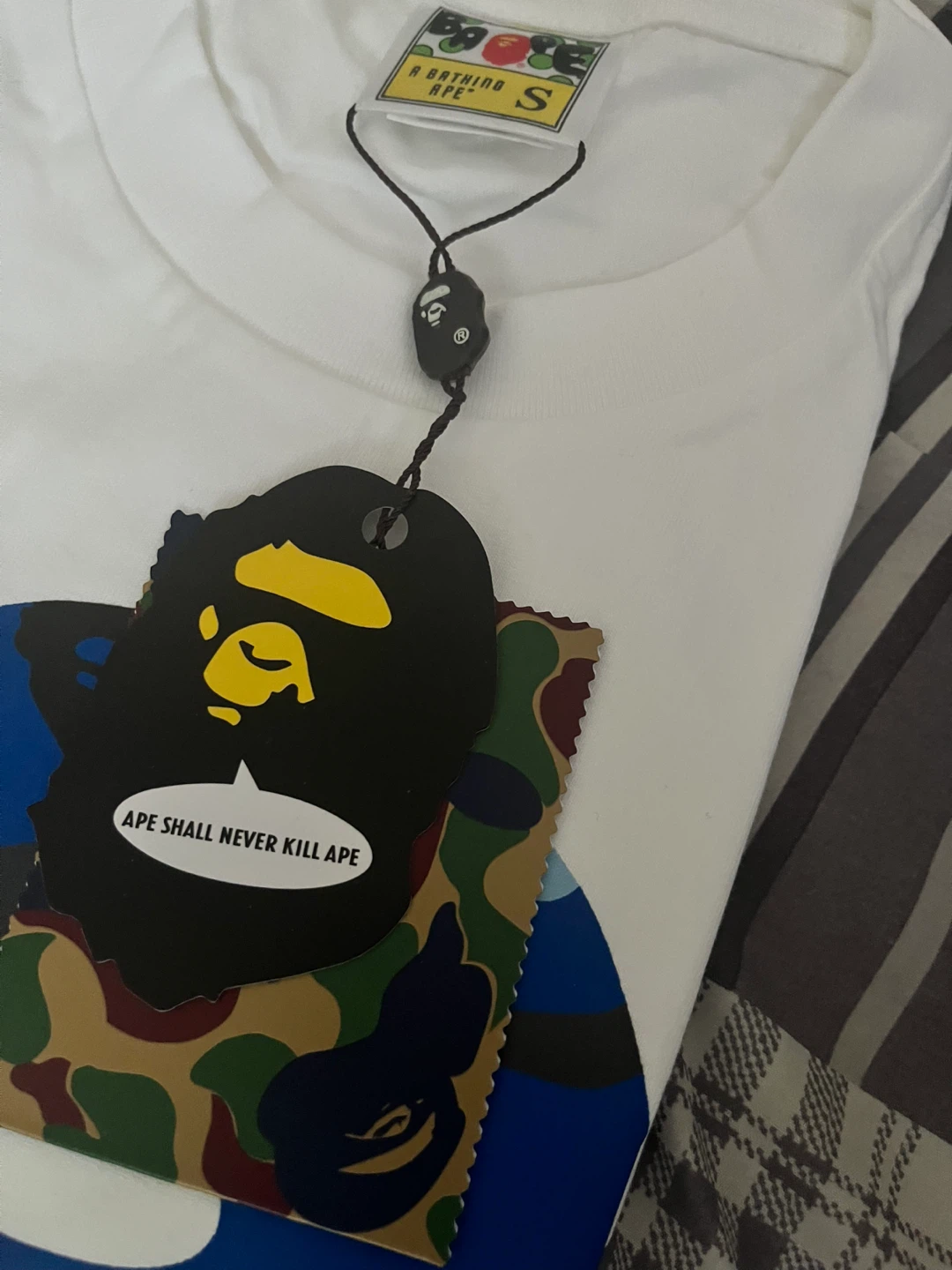 New BAPE A Bathing Ape Camo Tee - Size S - photo 2
