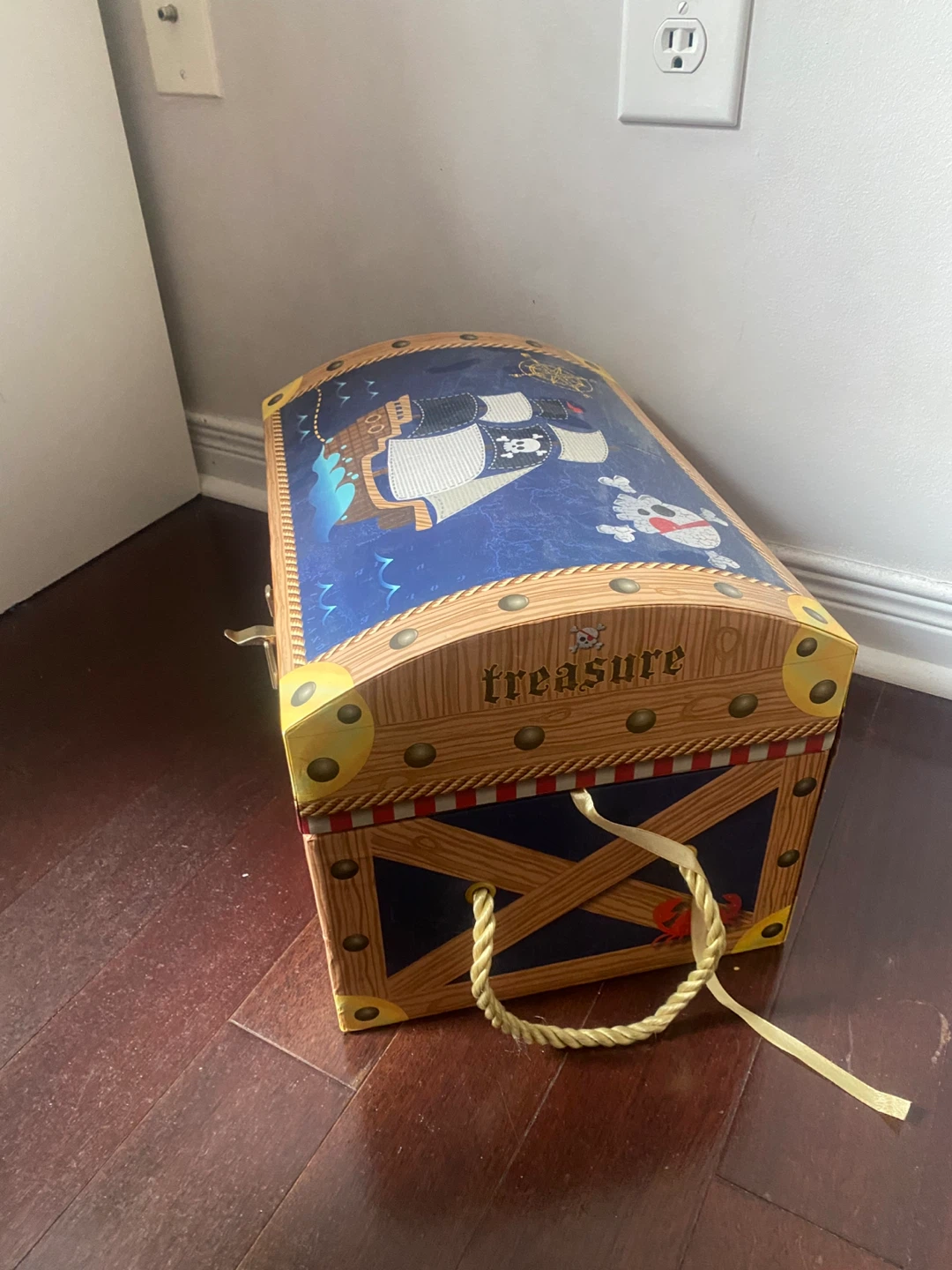 Pirate Treasure Chest - photo 3