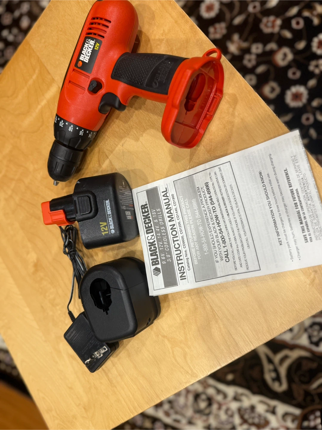 Black & Decker 12V Cordless Drill w/ Case - photo 4