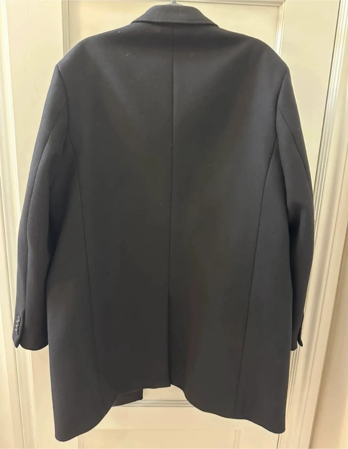 Banana Republic men’s large winter coat image indicator(2)