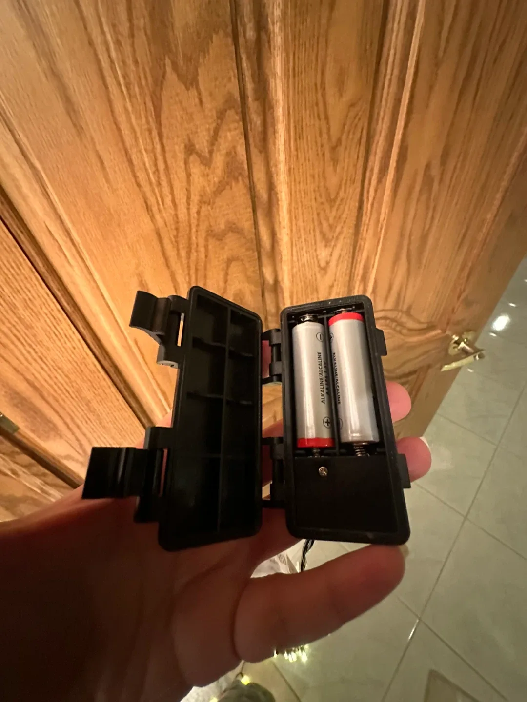 Christmas String Lights with Pinecones & Berries plug in battery image indicator(8)