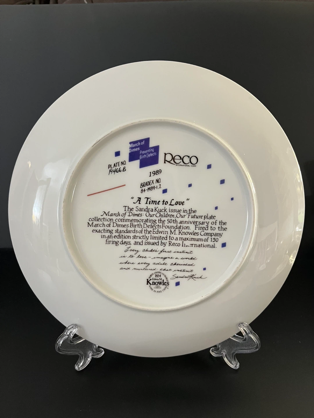 FREE - Reco 'A Time to Love' Collector Plate - photo 2