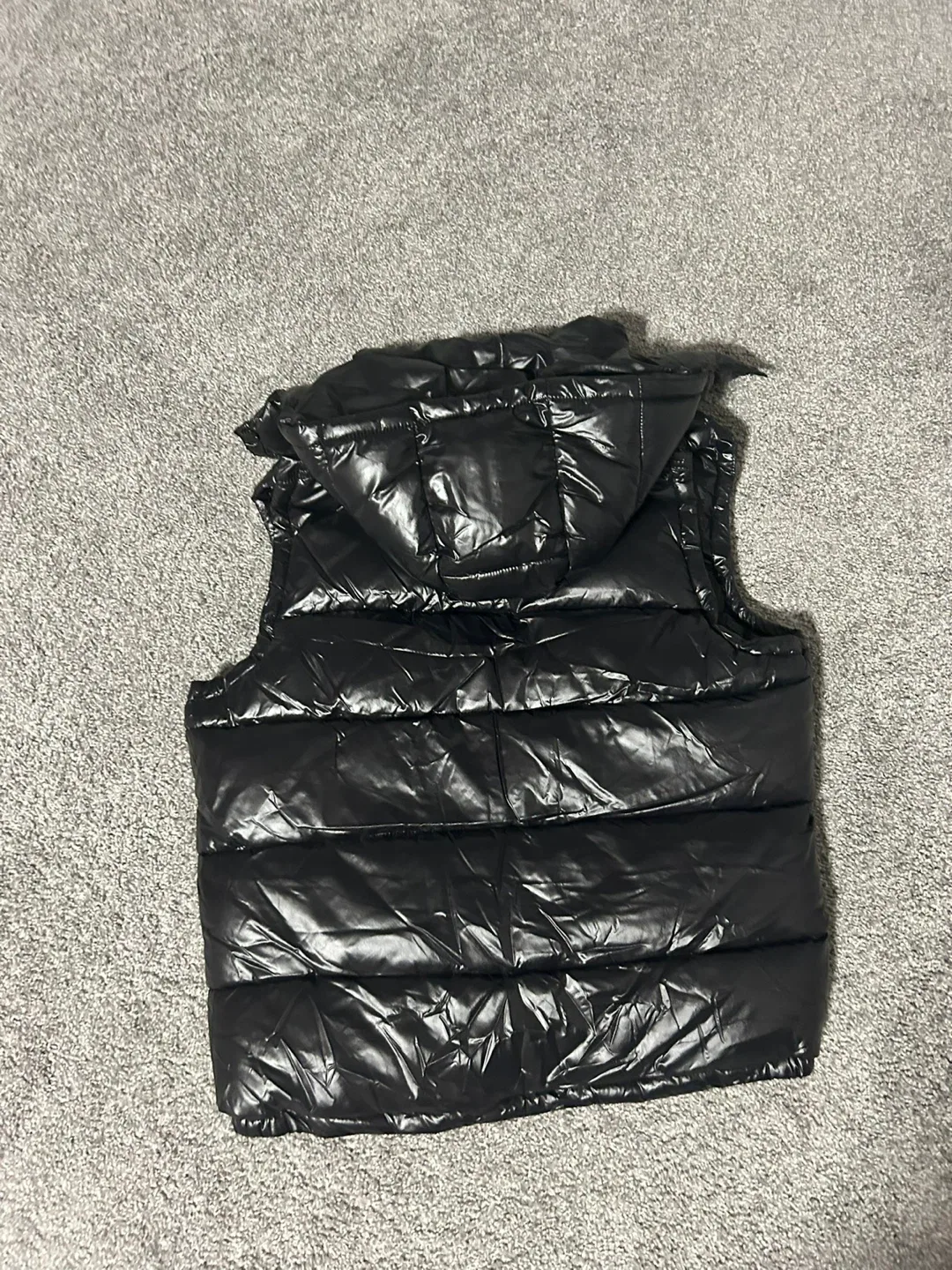 Moncler vest image indicator(9)