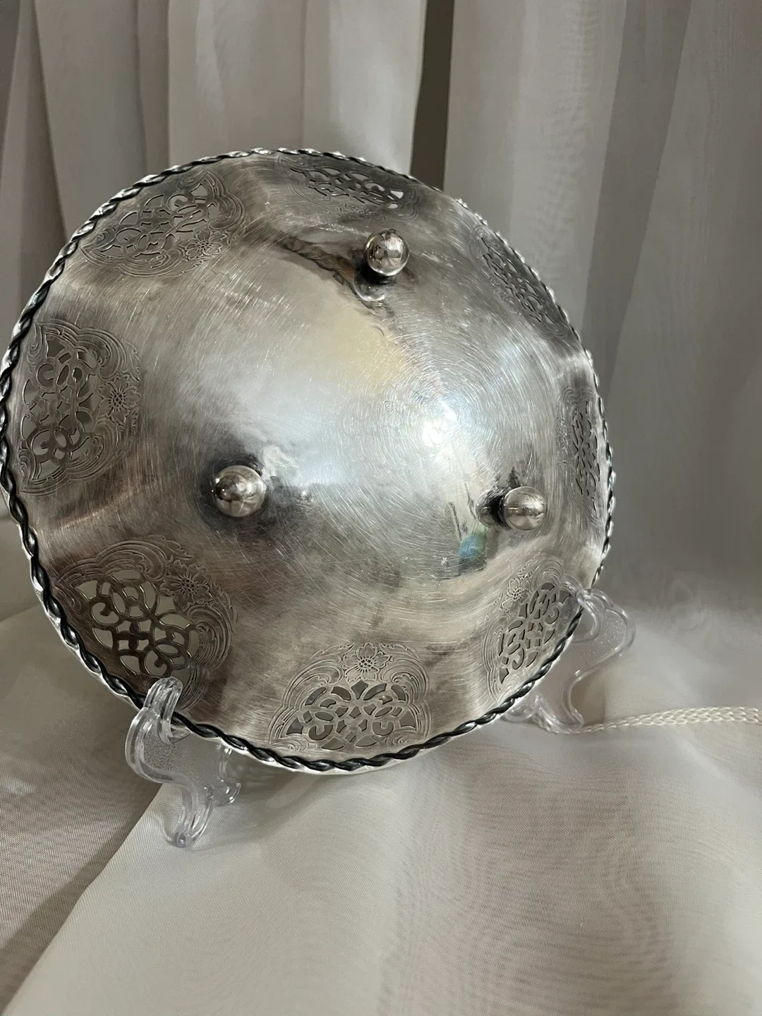 Silver Plated Bowl, 6 inch diameter image indicator(2)