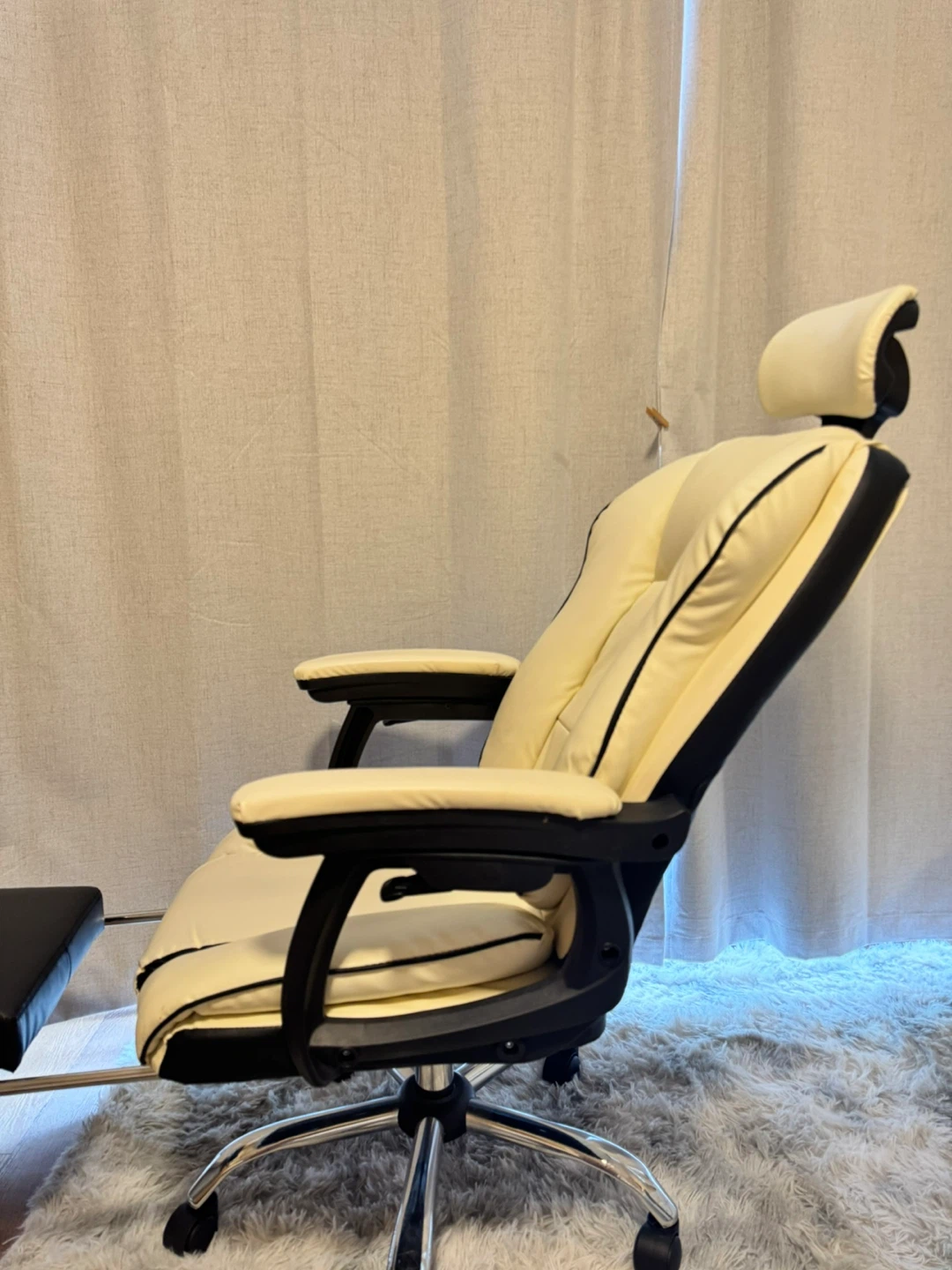 Cream Leather Office Chair with Footrest - photo 2