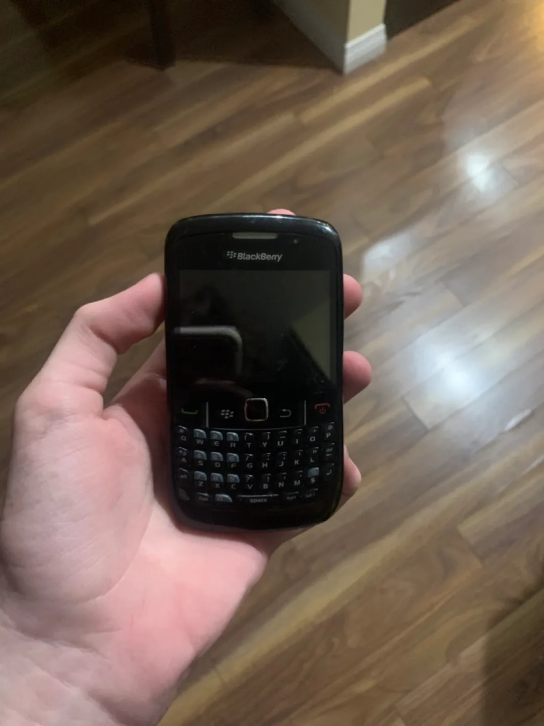 BlackBerry Bold 9900 GSM Touchscreen Smartphone - Black image indicator(2)