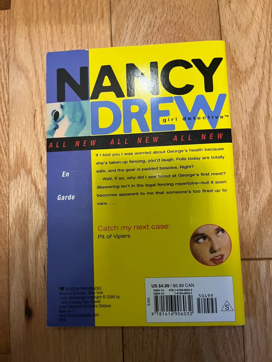 Nancy Drew #17: En Garde by Carolyn Keene image indicator(2)