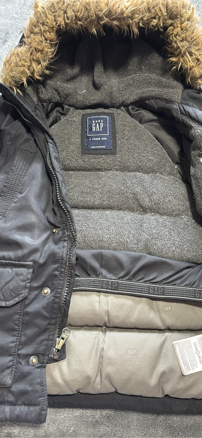 Boys winter jacket 4-6yrs - photo 2