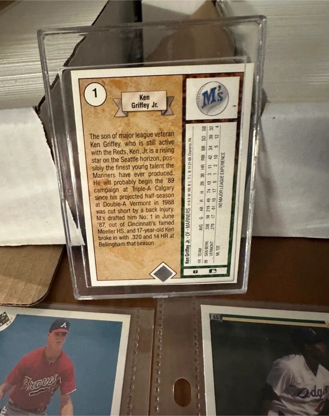 1989-1991 Upper Deck Baseball Cards - Bulk Lot image indicator(7)