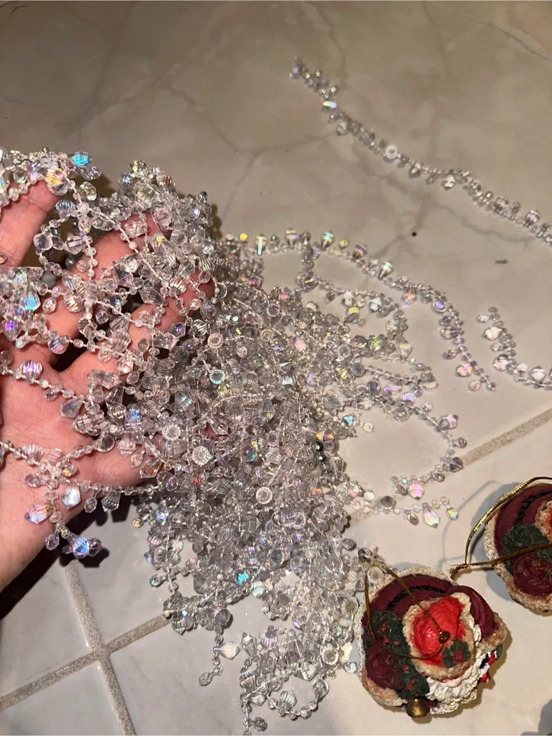 Christmas Ornaments image indicator(9)