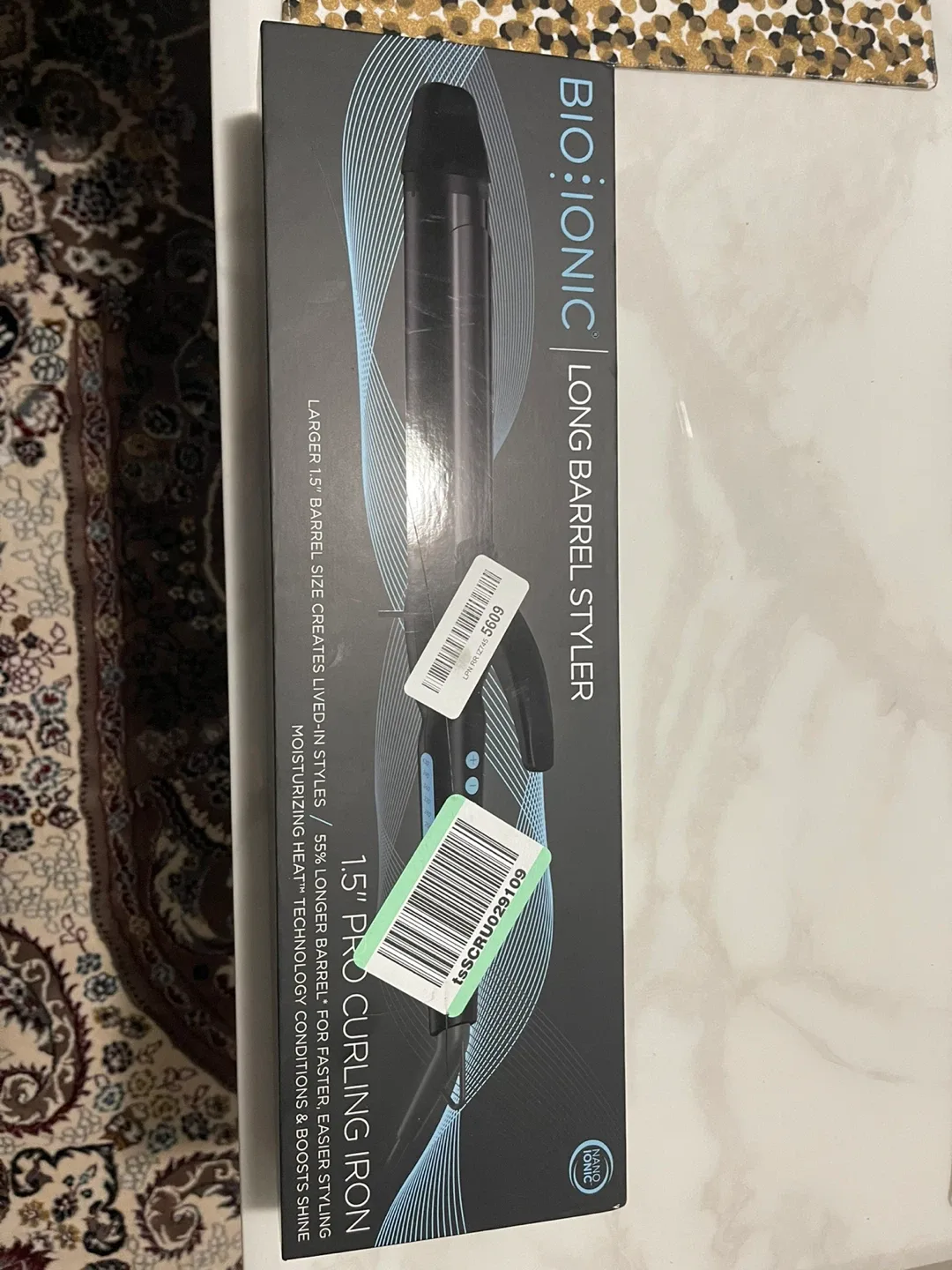 BIO IONIC 1.5" Pro Curling Iron - Long Barrel Styler image indicator(5)