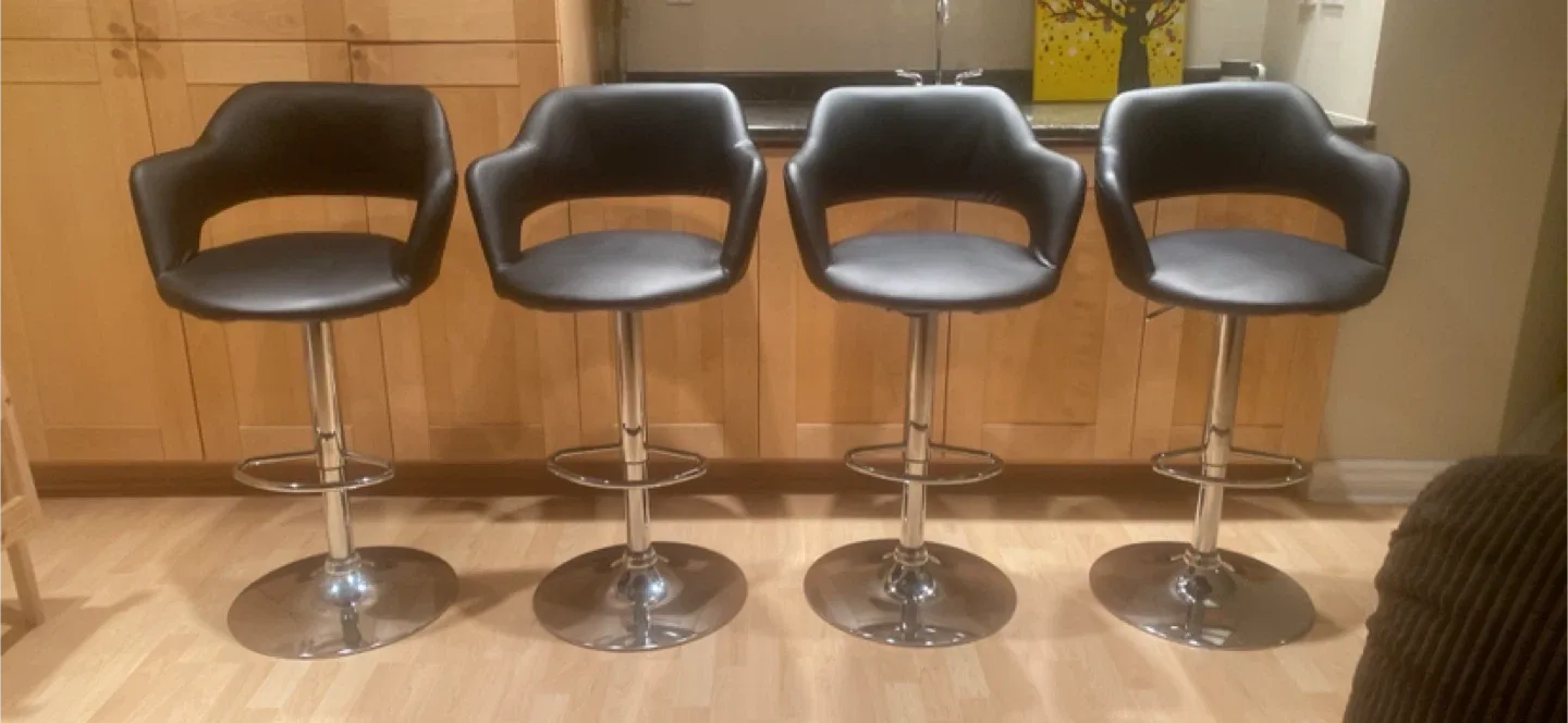 Set of 4 Black Counter/Bar Stools