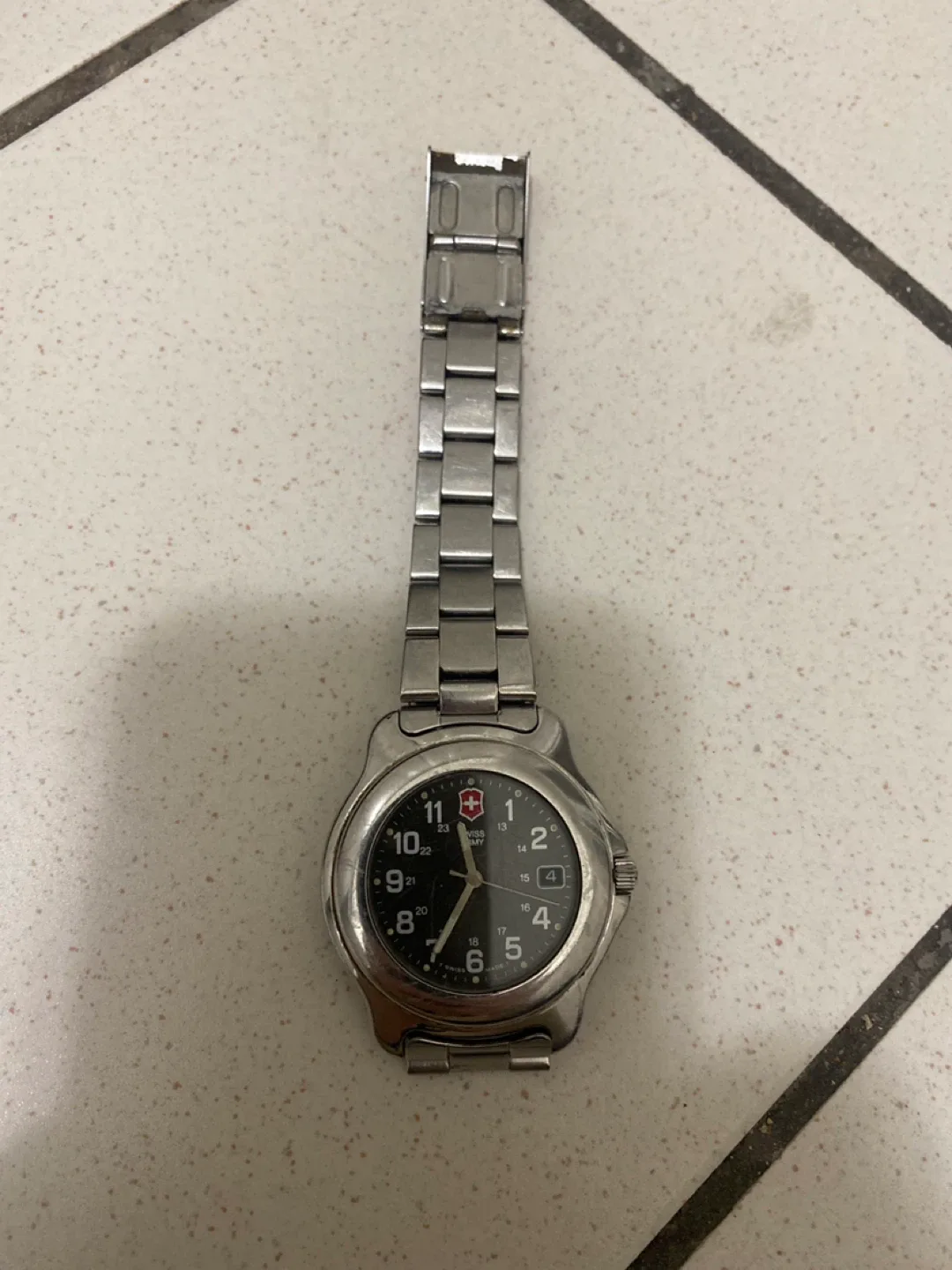 Swiss Army Watch - Silver
