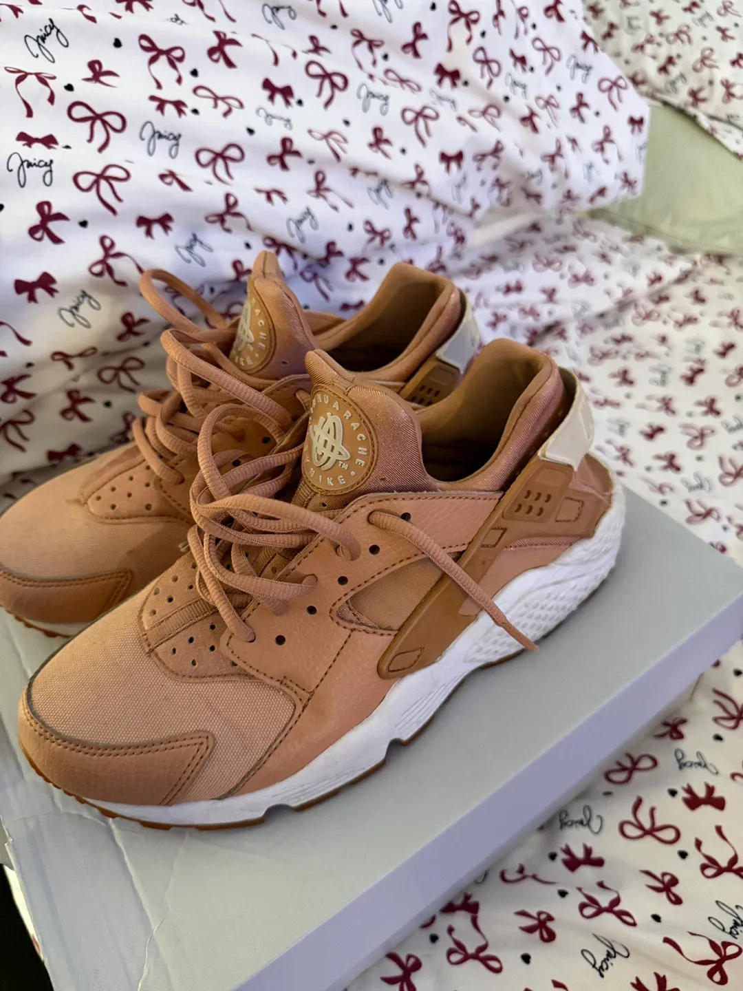 Nike Air Huarache Run Sneakers image indicator(4)