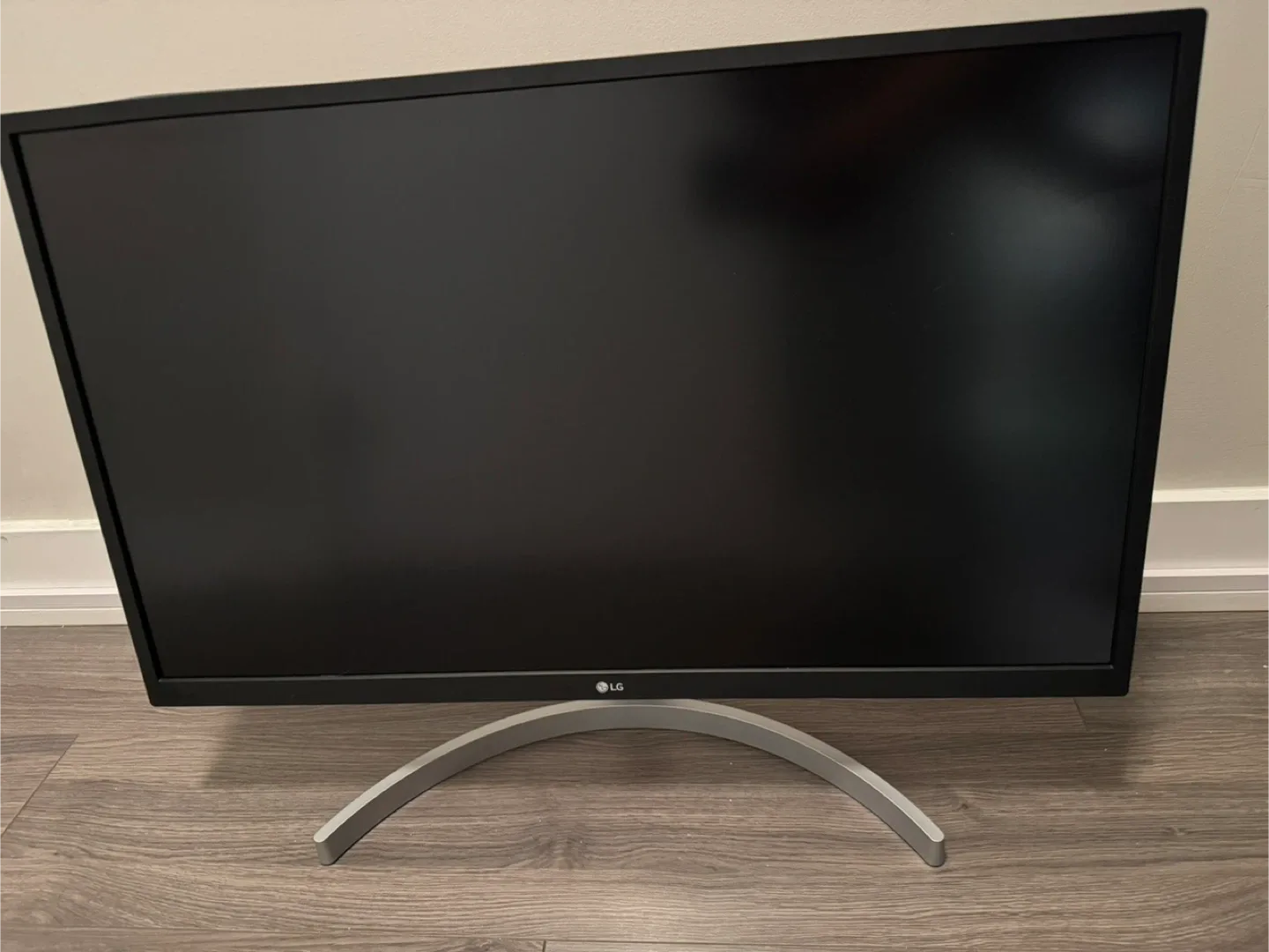 LG 27UL500-W 27" 4K UHD Monitor