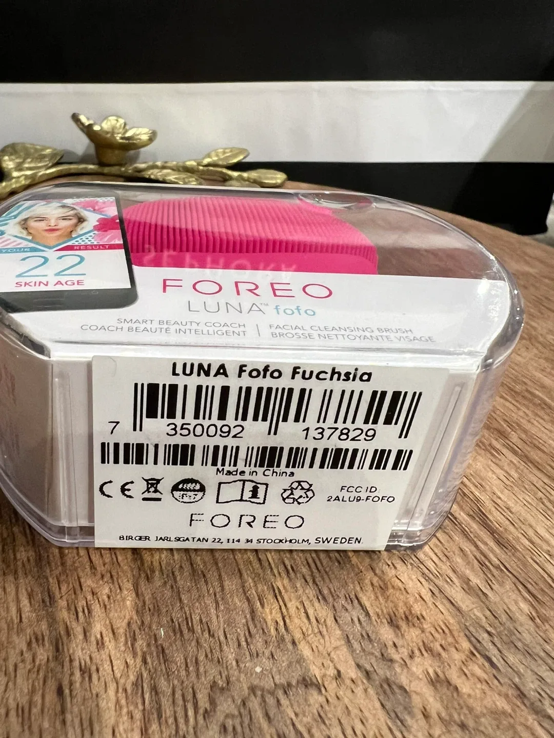 FOREO LUNA fofo Fuchsia Facial Cleansing Brush - New & Sealed image indicator(2)