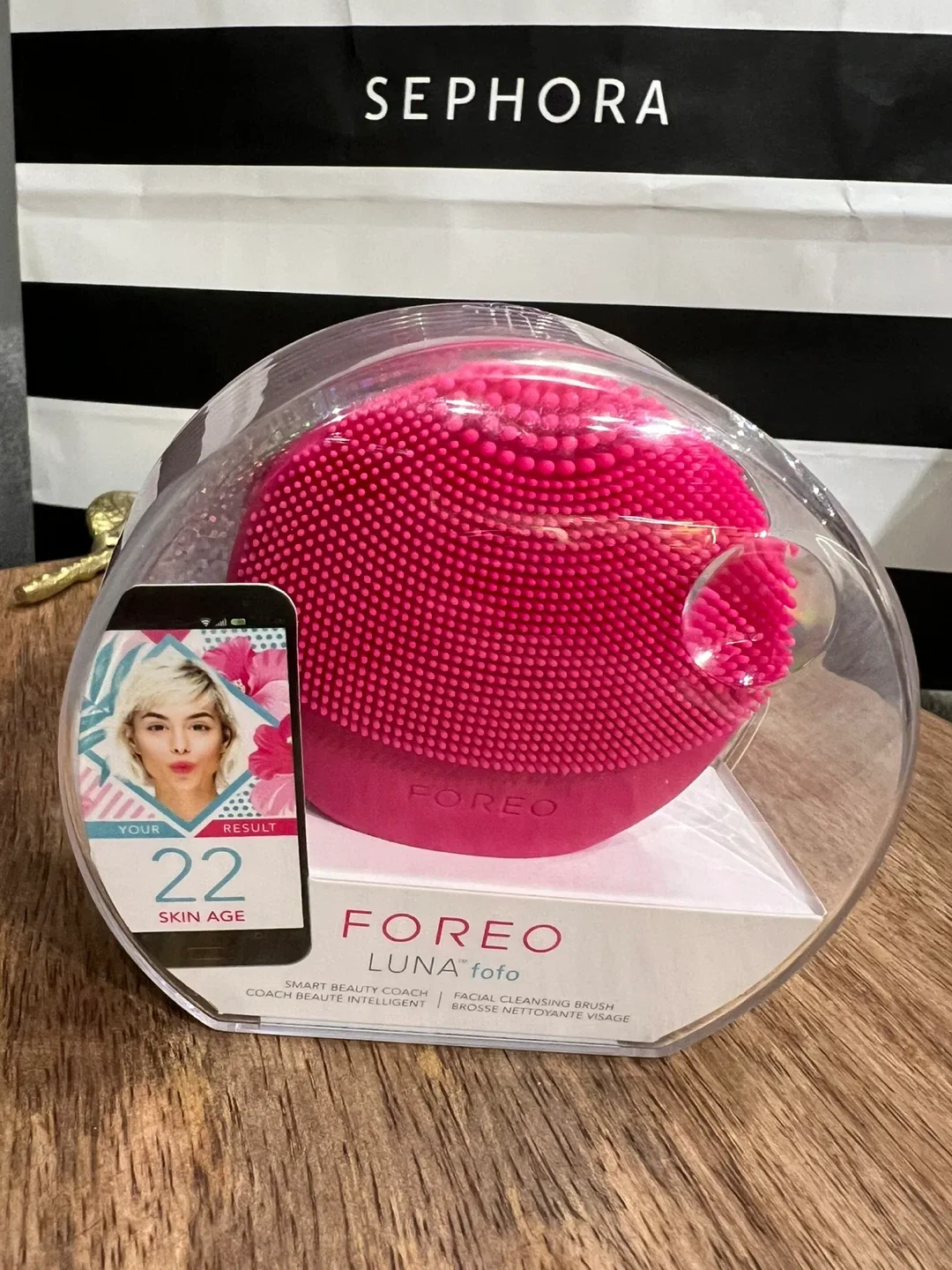 FOREO LUNA fofo Fuchsia Facial Cleansing Brush - New
