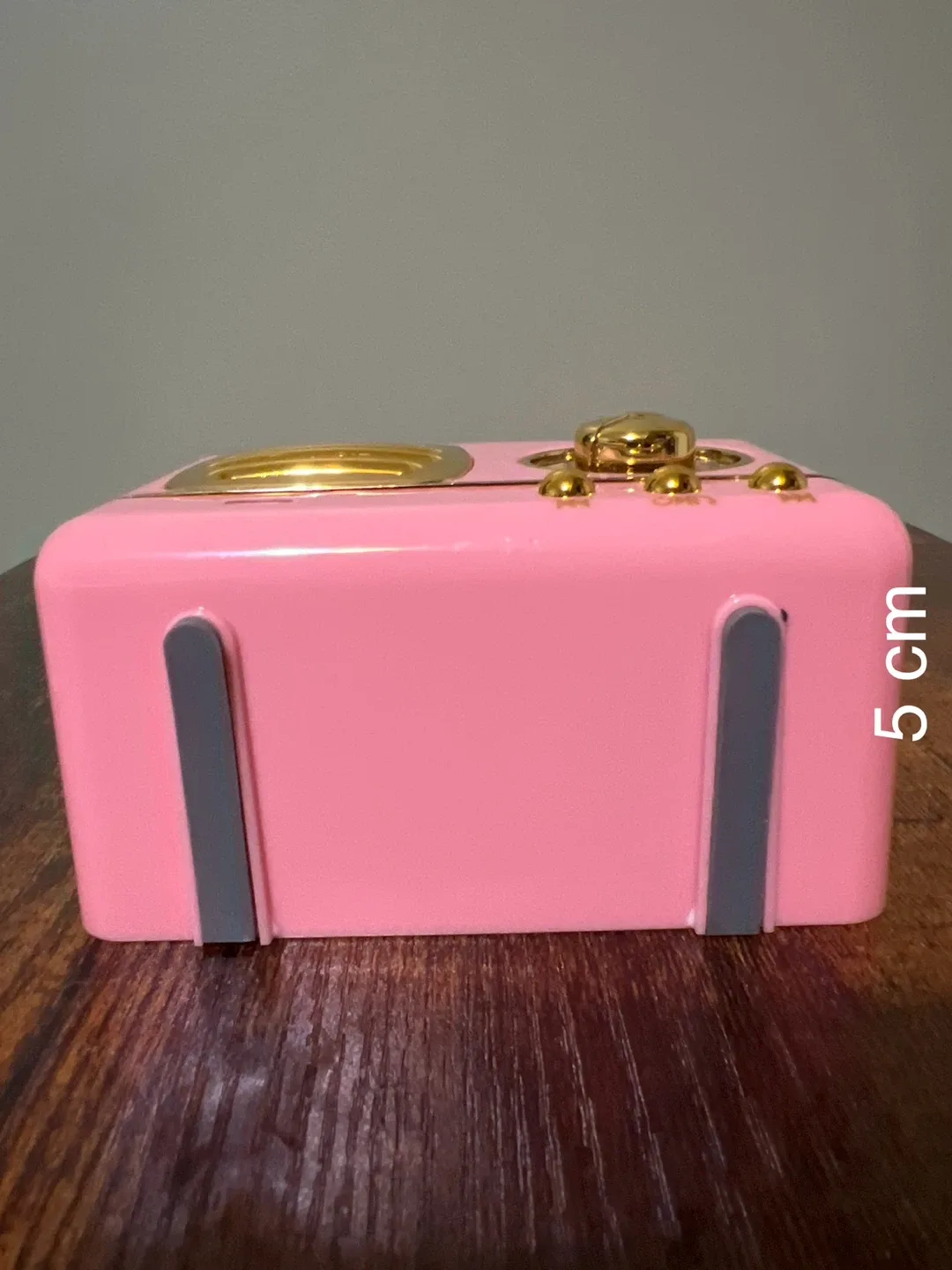 Pink Retro Bluetooth Speaker HM11 image indicator(2)