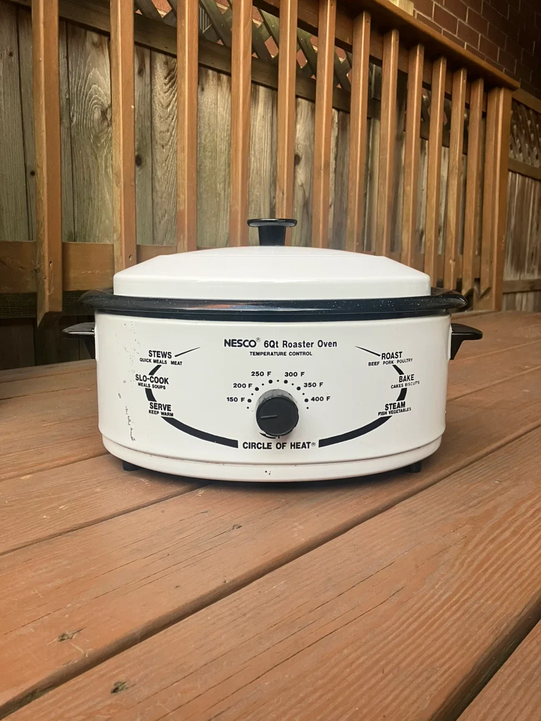 Vintage Nesco 6 Quart Roaster Oven - Excellent Working Condition