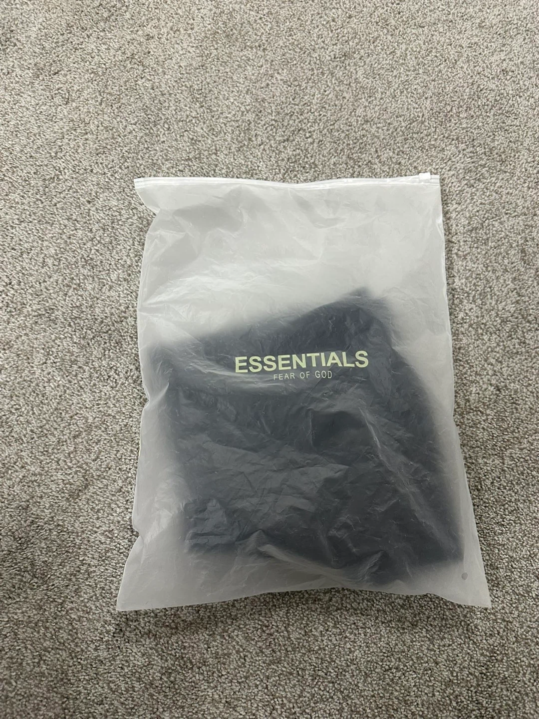 Essentials Fear of God Black Shorts - photo 4