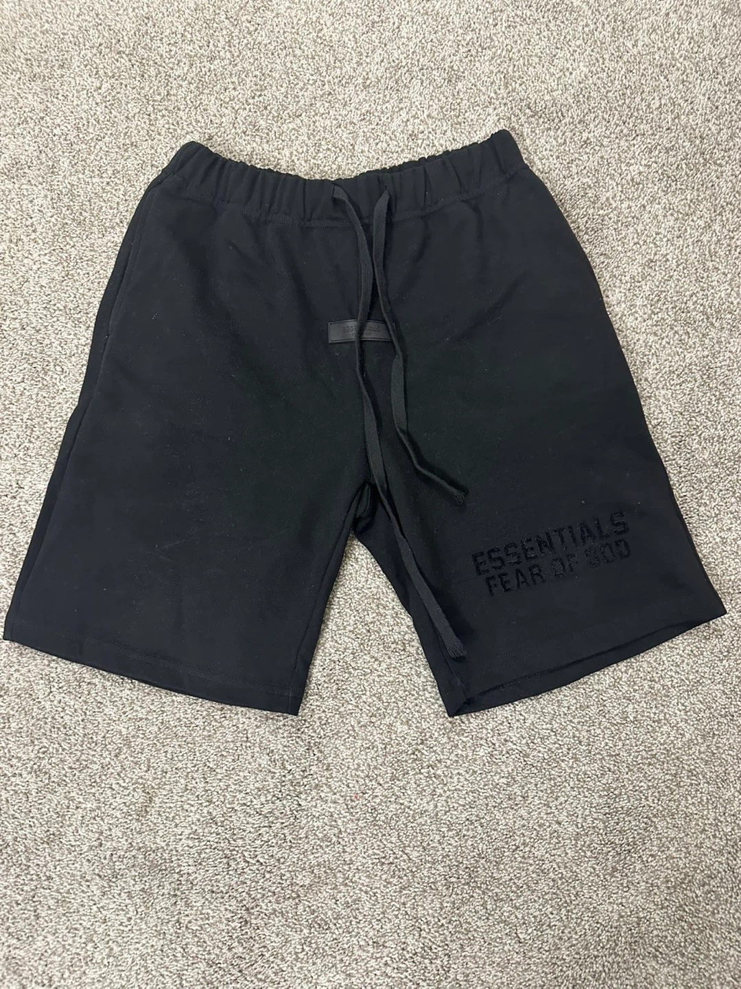 Essentials Fear of God Black Shorts - photo 2