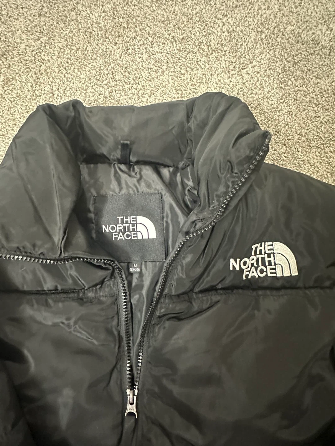 The North Face Puffer Jacket - Black, Size M - photo 3