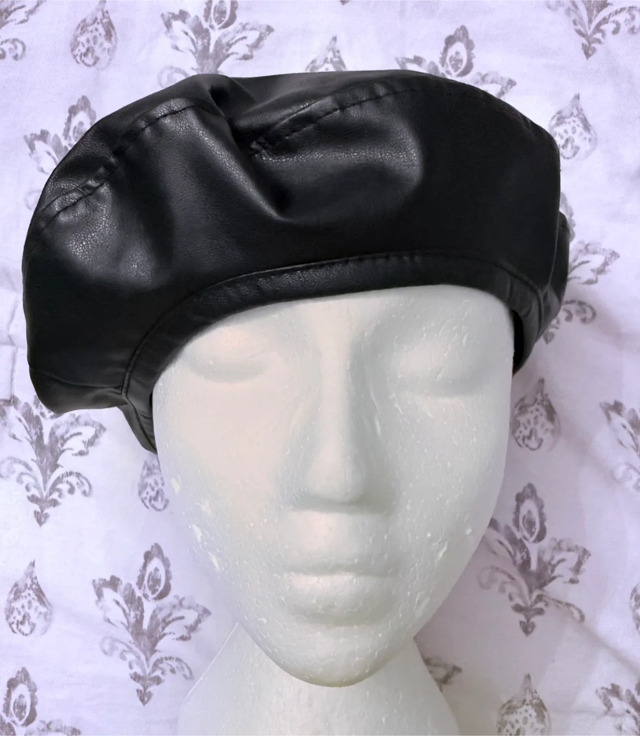 Zara Black Faux Leather Beret image indicator(2)
