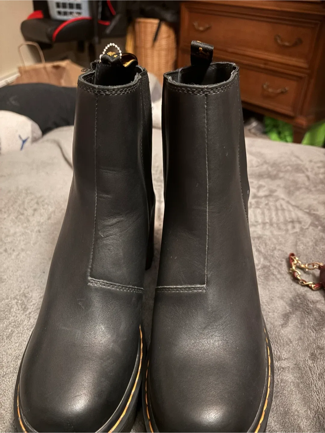 Dr. Martens Spence Chelsea Boots - US 10, Black image indicator(2)