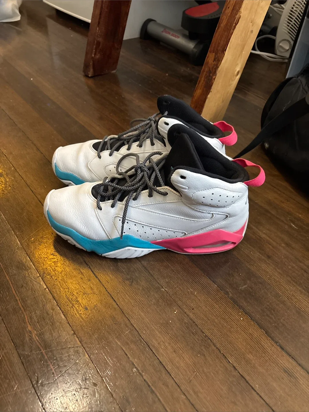 Jordan AR4430-105 White Sneakers - Size 8.5