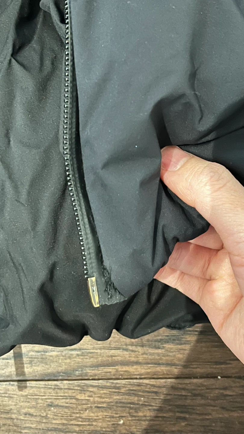 Aritzia Super Puff - photo 3