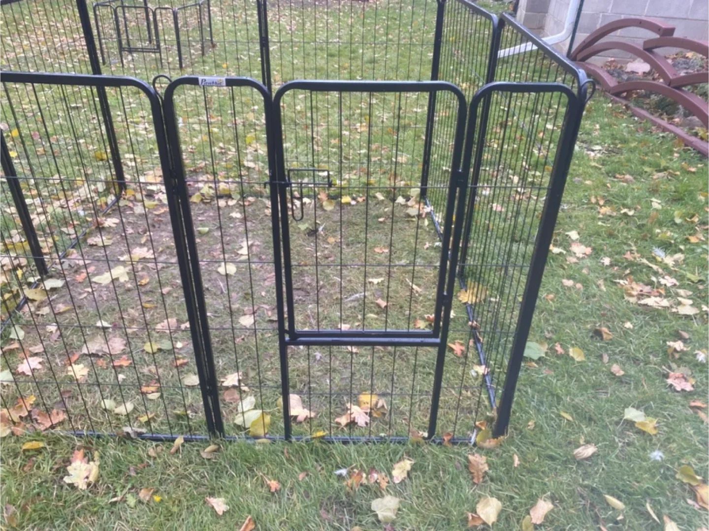 Metal Pet Playpen - Indoor/Outdoor image indicator(4)