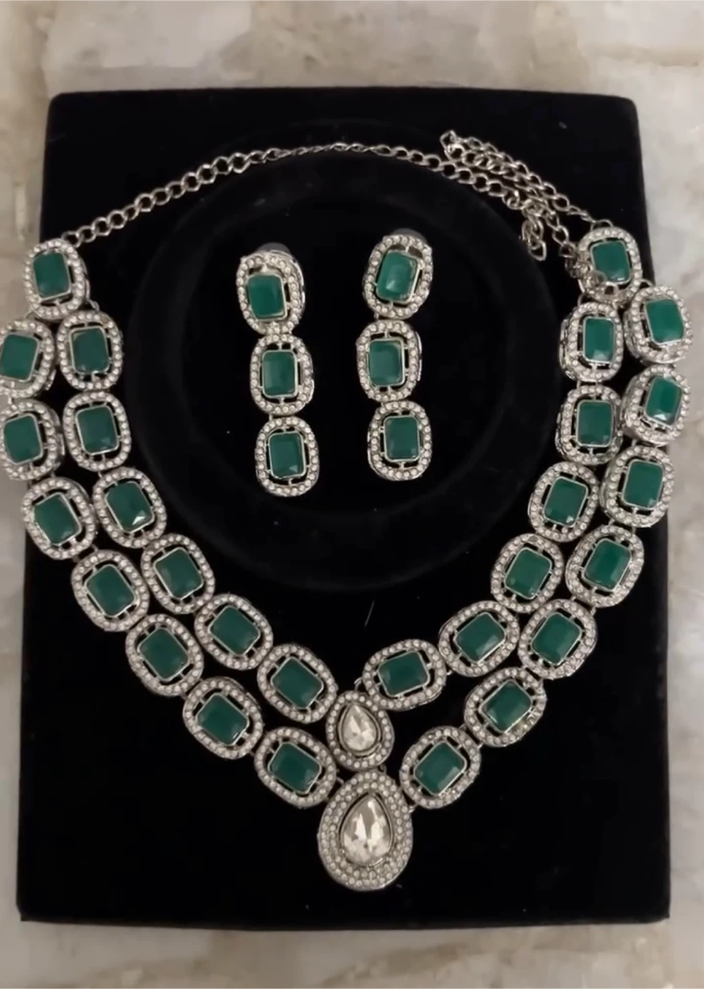 Emerald Green Necklace & Earring Set - photo 2