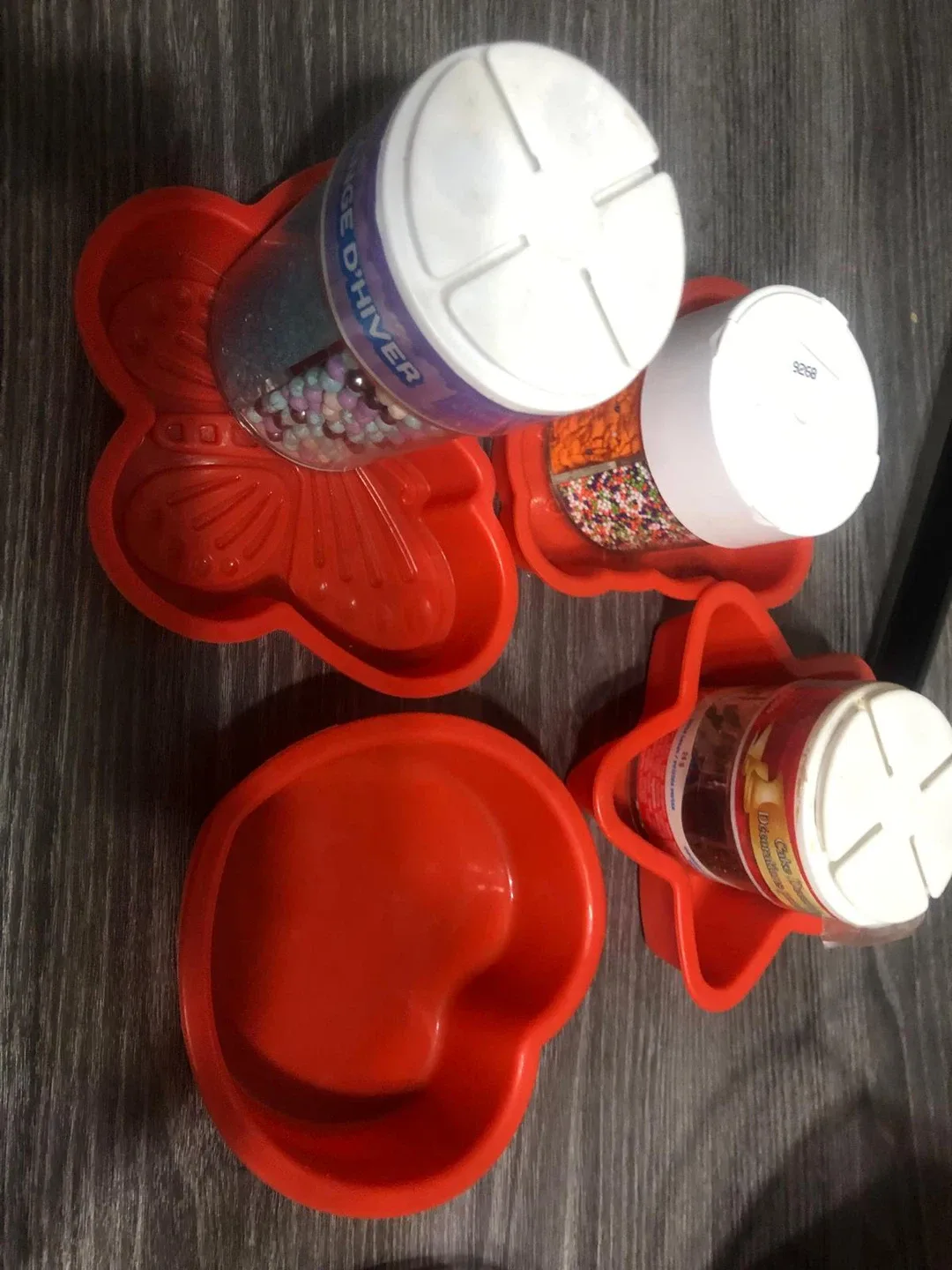 Cake Decorating Sprinkles with silicone Molds image indicator(2)