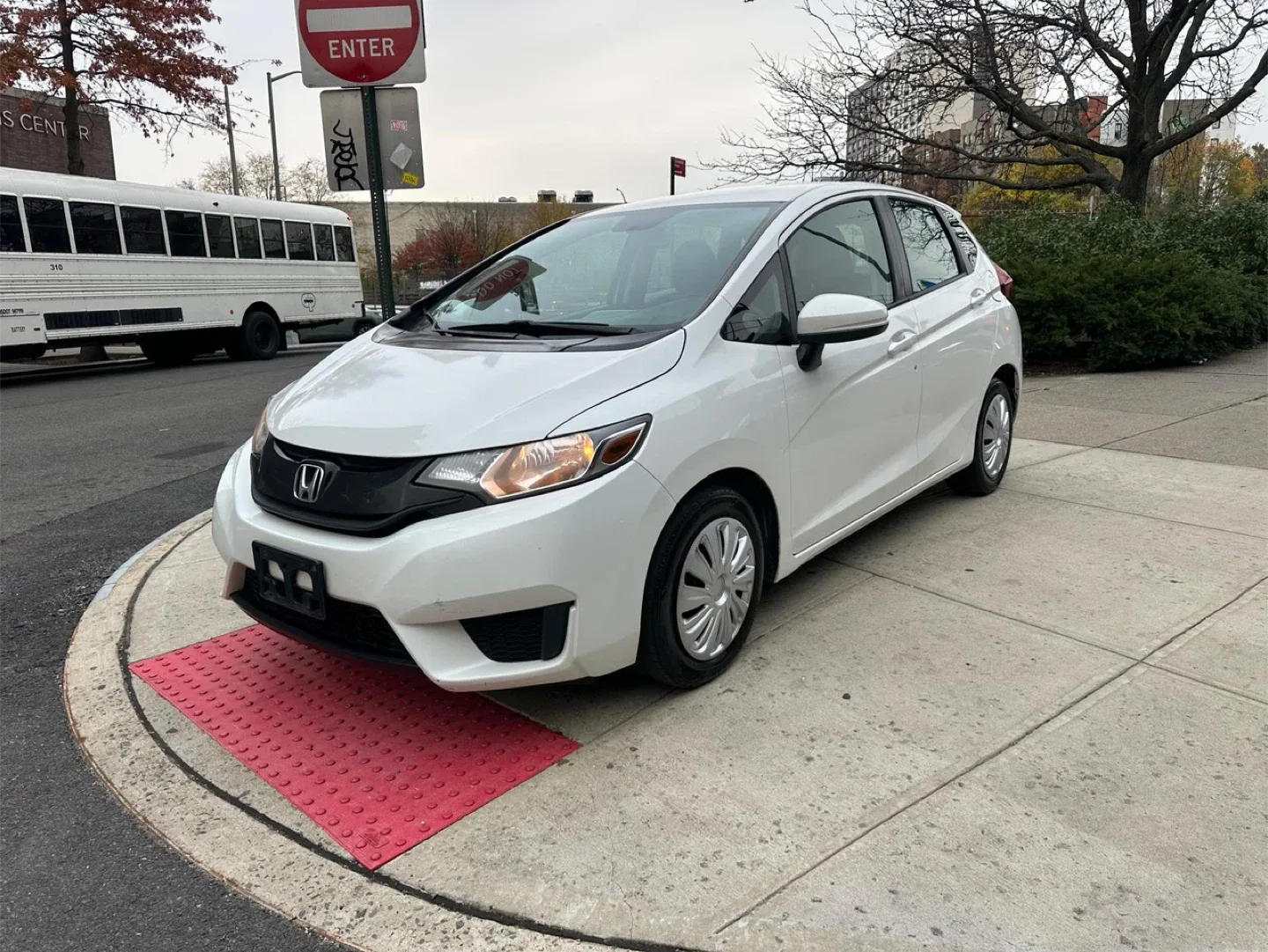 2015 Honda Fit - White image indicator(6)