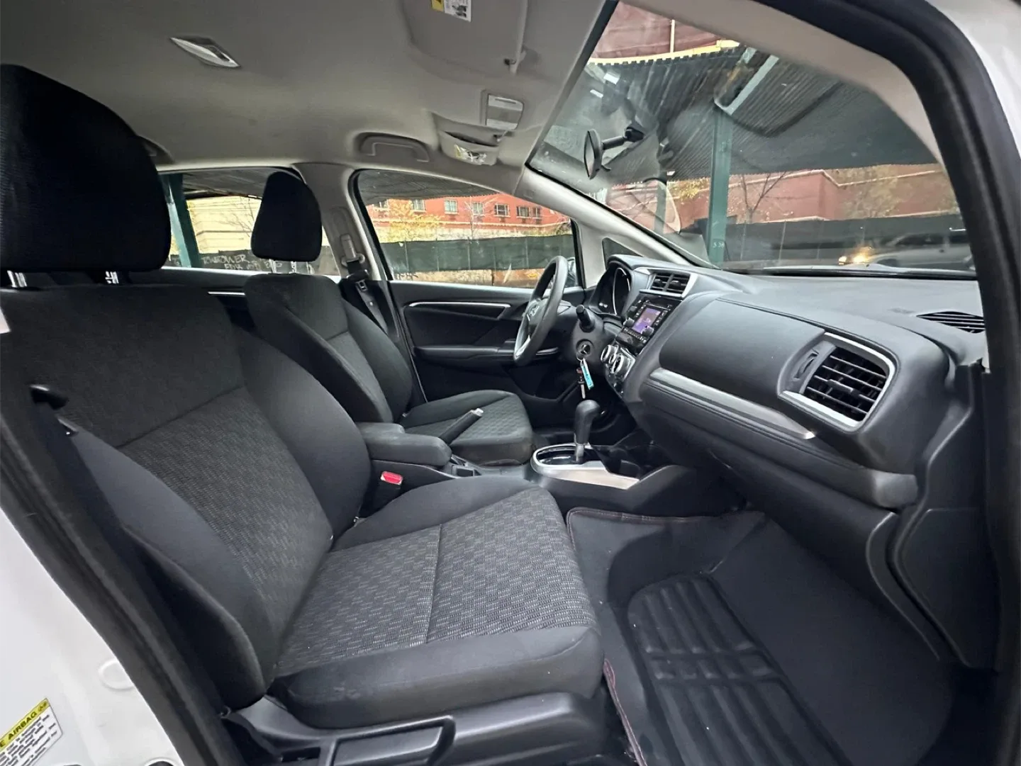 2015 Honda Fit - White image indicator(4)