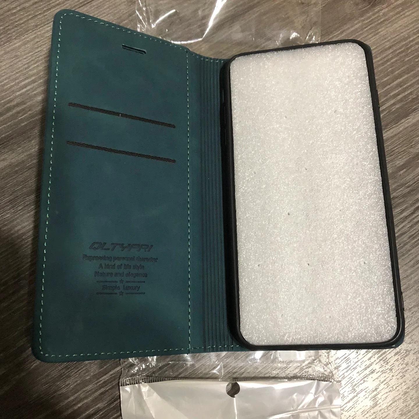 New OLTYPRI iPhone 6/7/8 Plus Flip Case - Blue image indicator(5)