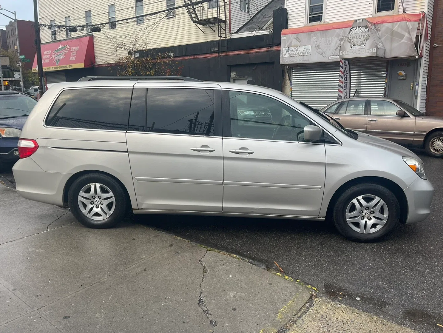 2008 Honda Odyssey Minivan - Silver image indicator(5)
