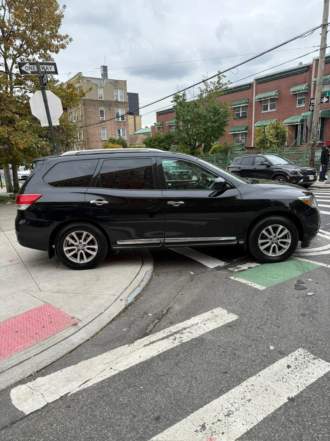 2015 Black Nissan Pathfinder AWD SL image indicator(3)