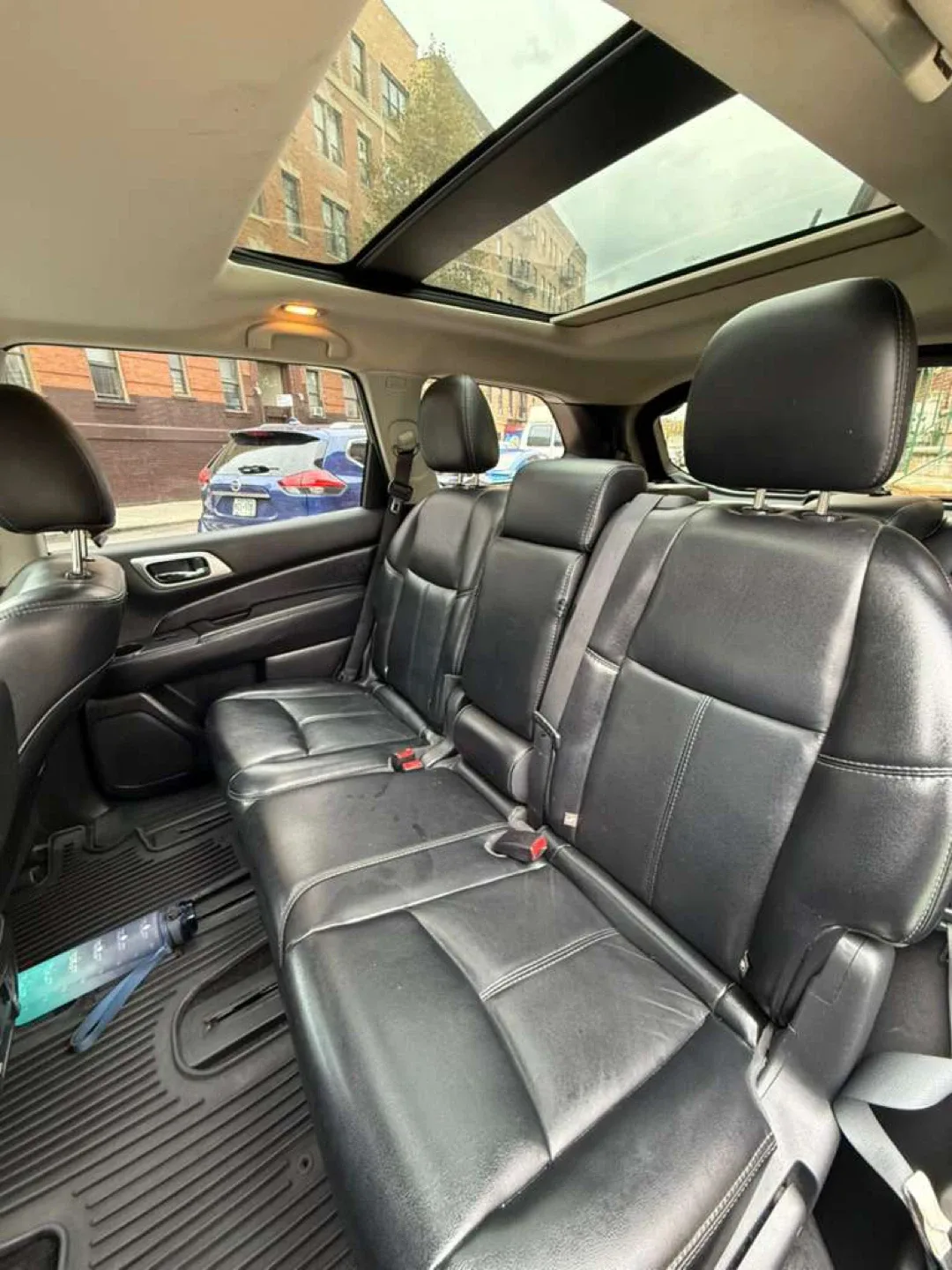 2015 Black Nissan Pathfinder AWD SL image indicator(7)