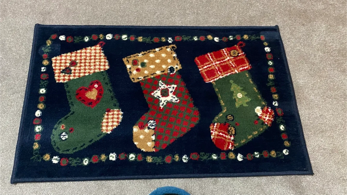 Christmas-themed Area Rugs image indicator(2)