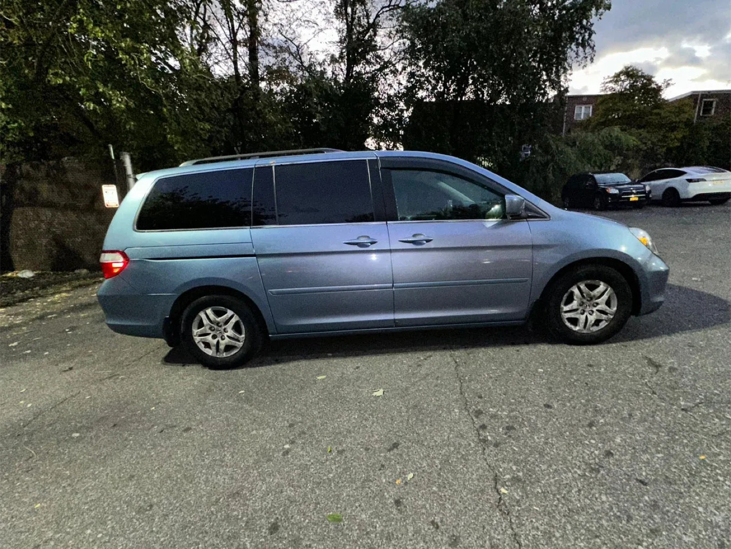 2007 Honda Odyssey Minivan image indicator(2)