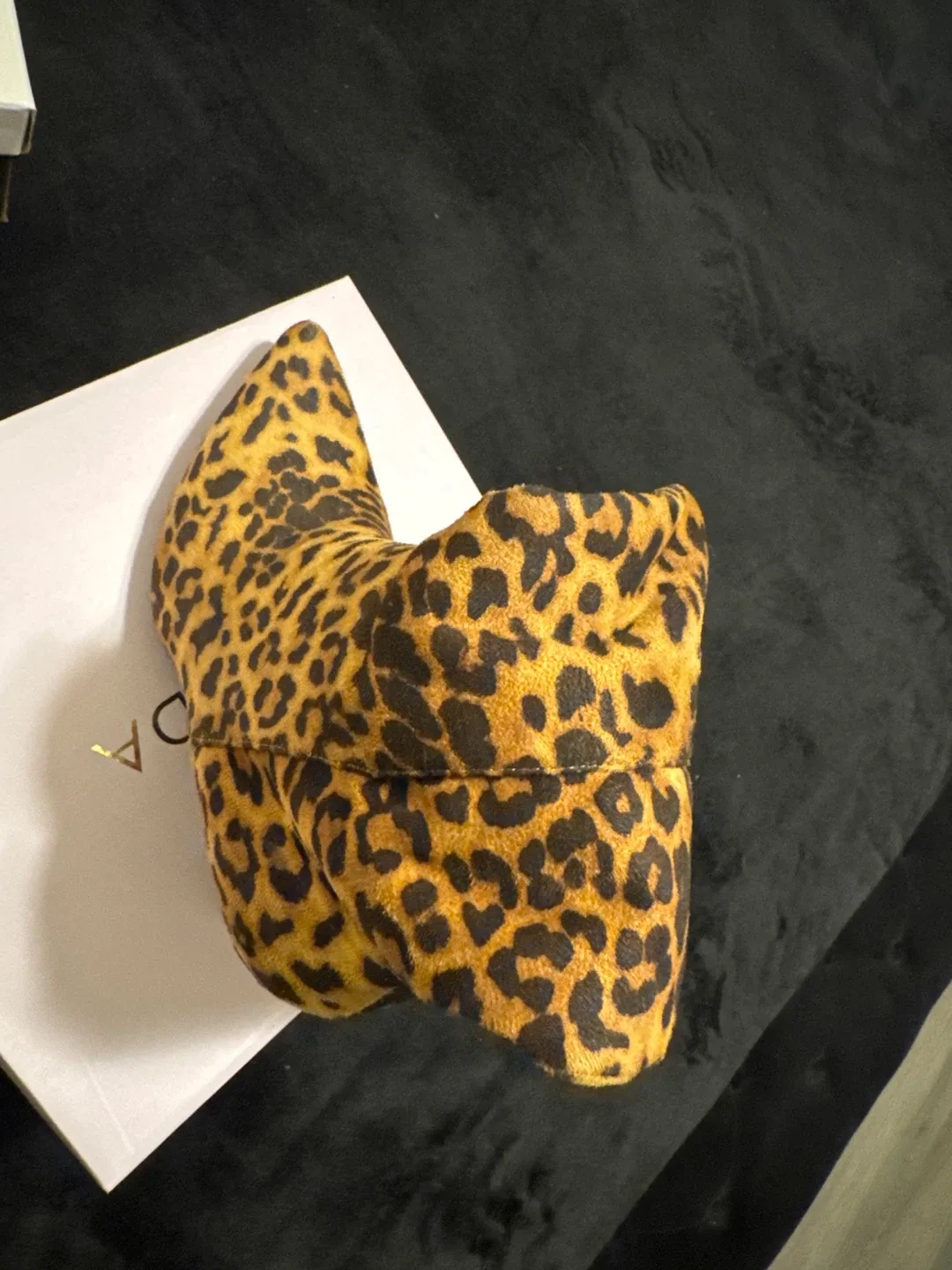 Pumpkin dress and leopard boots image indicator(2)