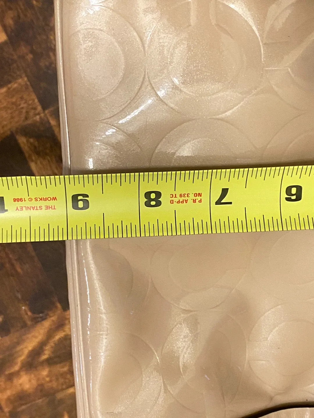 Coach Beige Patent Leather Tote Bag image indicator(7)