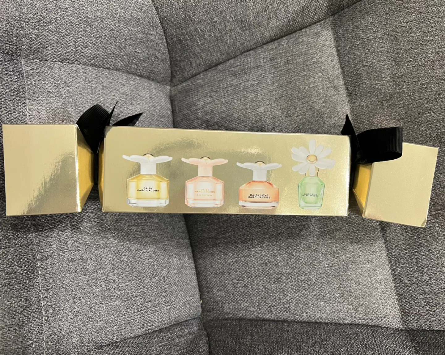 Marc Jacobs Daisy Perfume Set - 4 ml Each