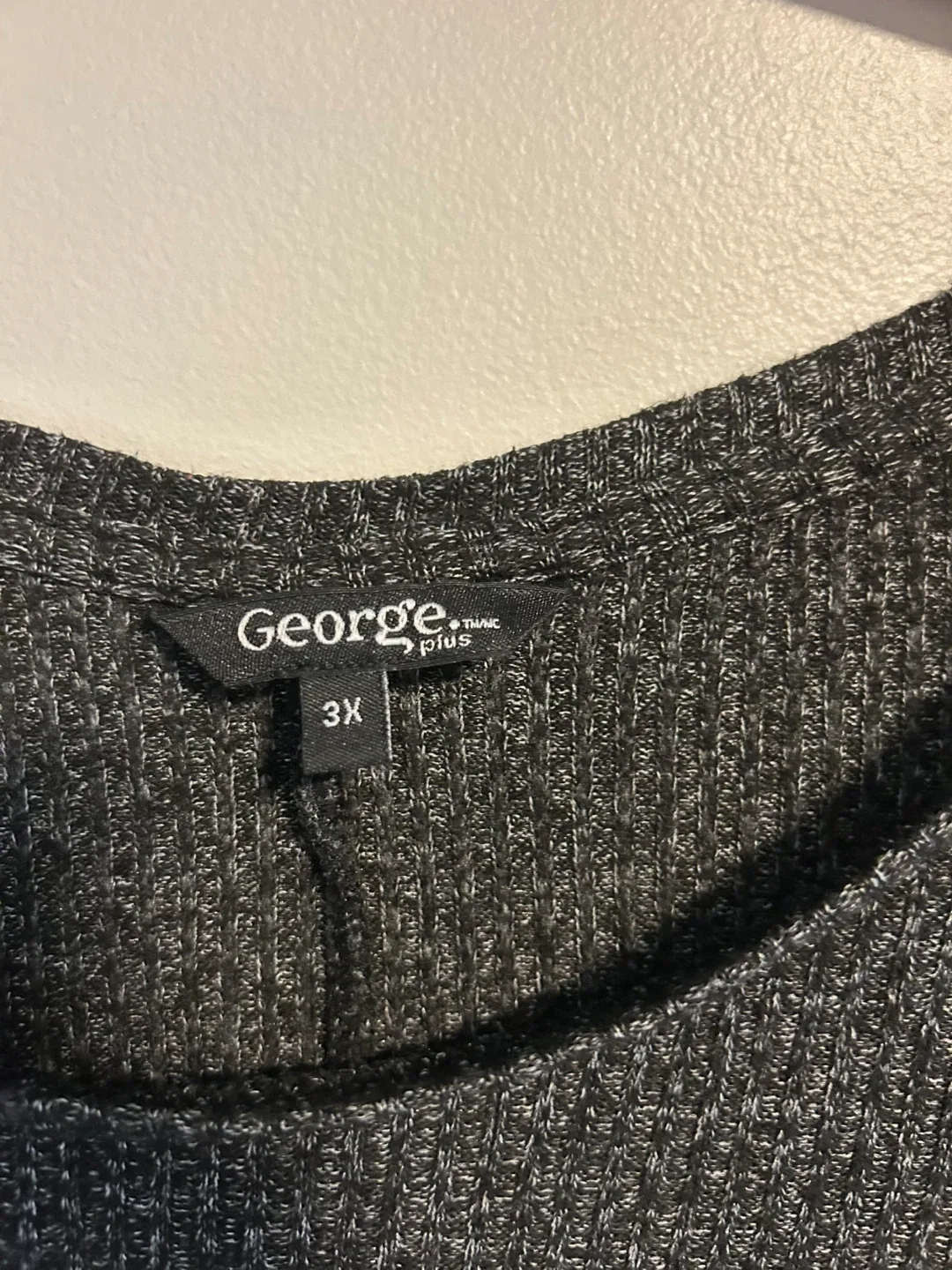 George Plus Size 3X Top - Charcoal image indicator(3)