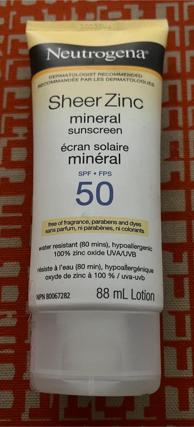 Neutrogena Sheer Zinc Mineral Sunscreen SPF 50